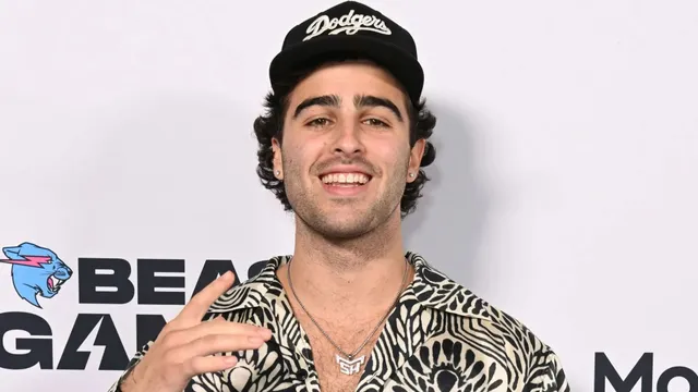 Nick Nayersina Age, Net Worth, Career & Girlfriend 2026